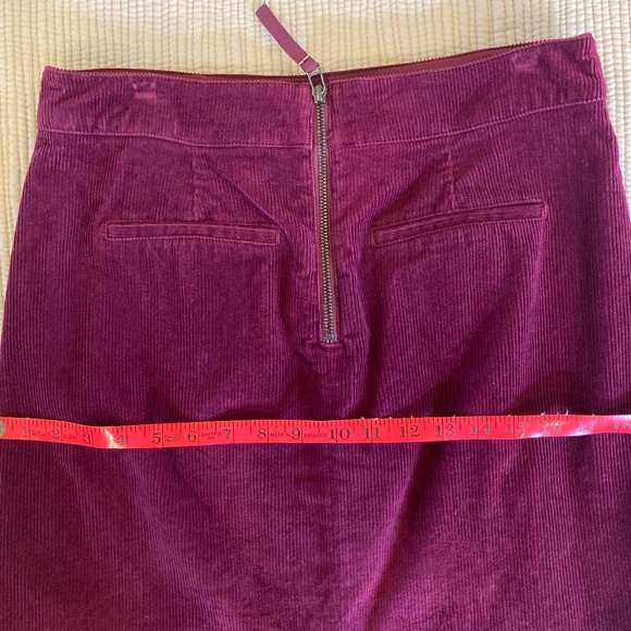 Boden cranberry wide-wale corduroy skirt - Picture 7 of 10